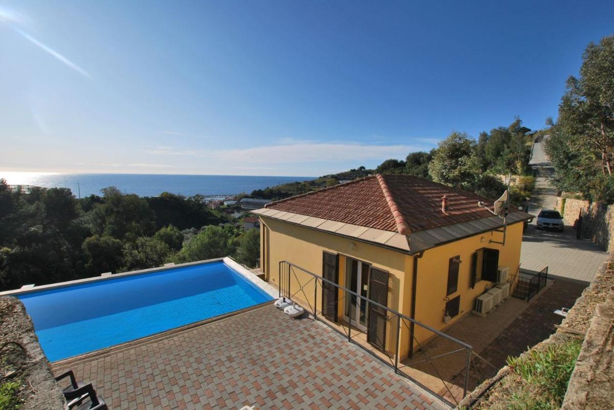 Villa Del Mare Ligure Elvezia ซานตาสเตฟาโน อัล มาเร ภายนอก รูปภาพ